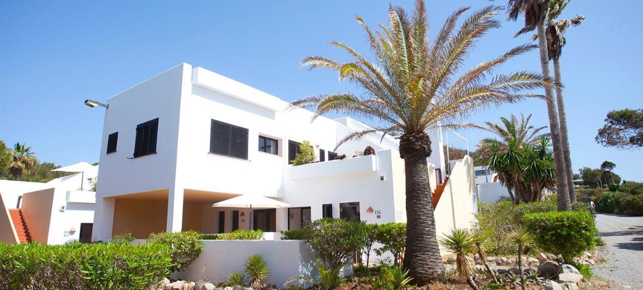 Apartamentos Club Cala Azul Sant Carles de Peralta Exterior foto